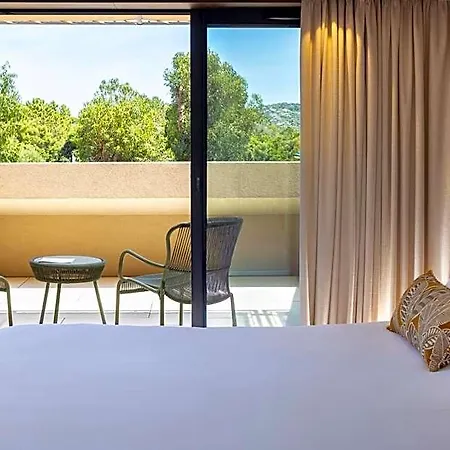 Hotel & Restaurant - Son De Mar 4*